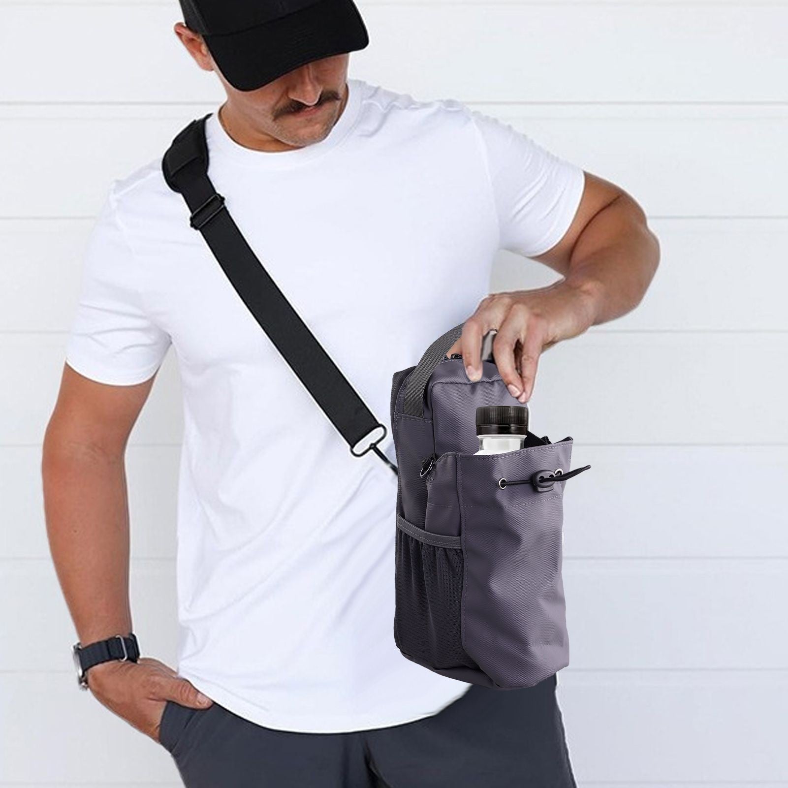 IronGrip™ – Bag Magnética Garrafa Celular