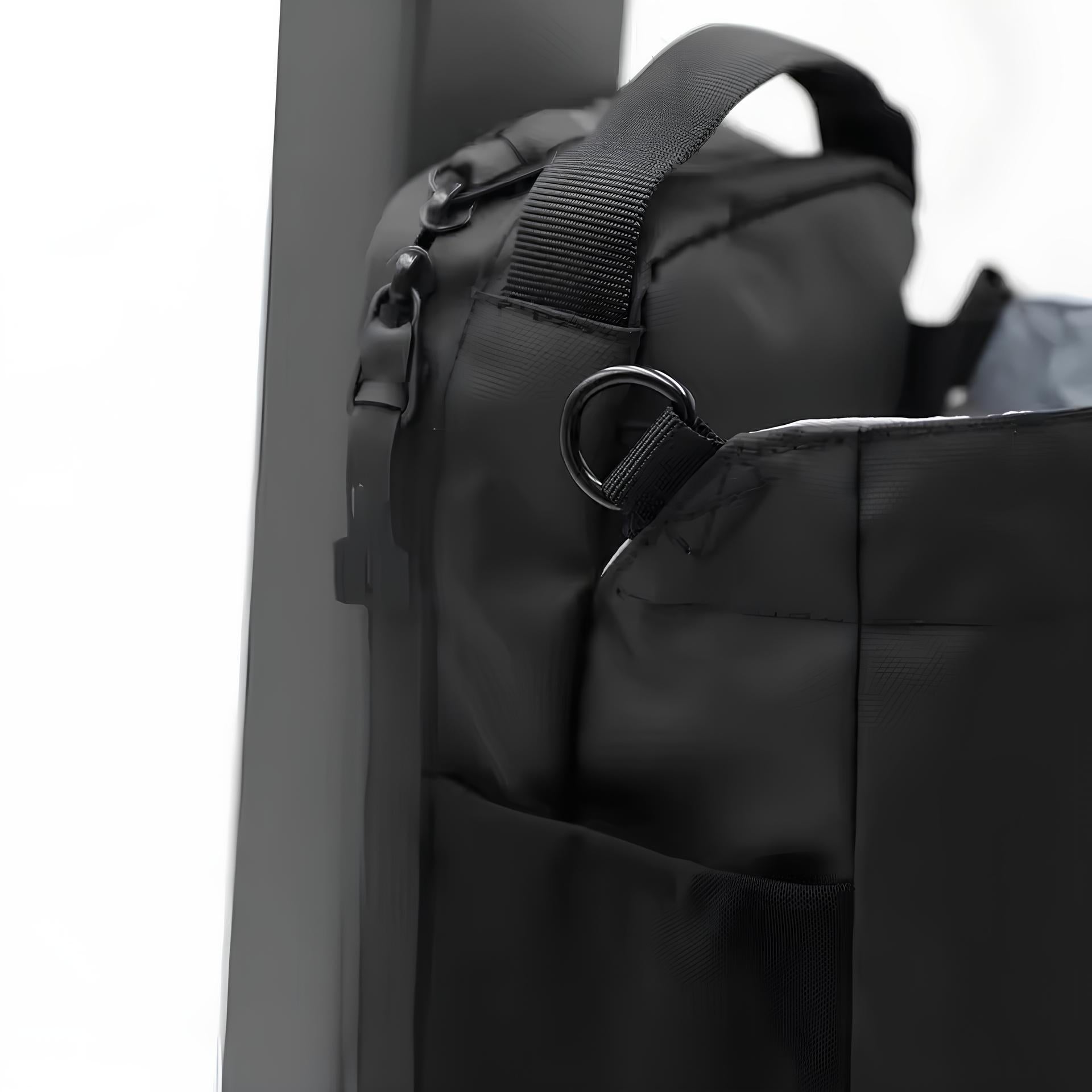IronGrip™ – Bag Magnética Garrafa Celular